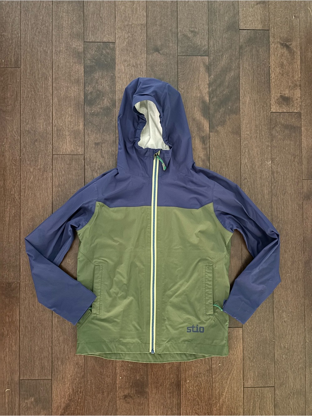 Stio Colorblock Hooded Shell Jacket - Navy & Olive